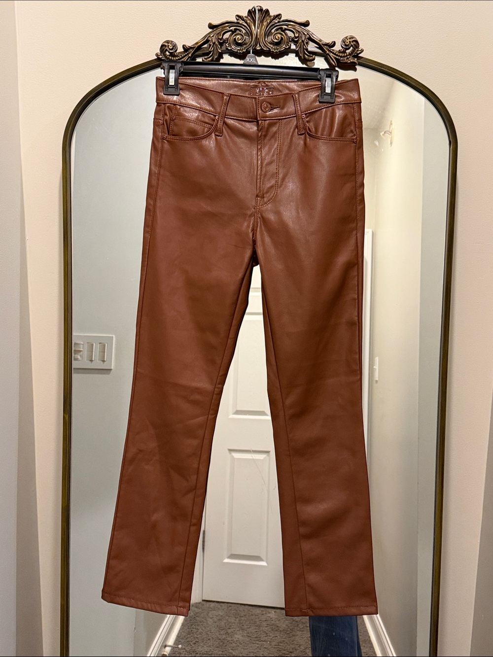 MOTHER Cropped Faux-Leather Pants in Chestnut Brown
